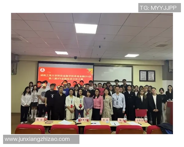 杭州羽毛球队在全国锦标赛中的团队协作表现分析与点评