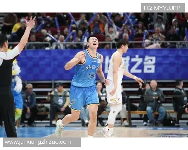 武汉篮球队灵活应变的战术分析与未来发展展望 武汉篮球队灵活应变的战术分析与未来发展展望